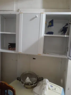 KITCHEN CABINET
