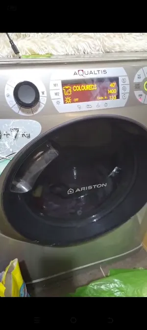 Washing Machines . Ariston . New2