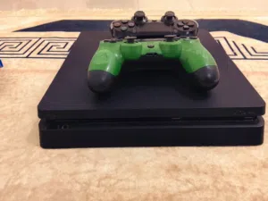 : بلاي ستيشن 4 سليم (PS4 Slim) "ما مفتوح" مع كامل الملحقات وأقوى الألعاب التفاصيل: الموديل: PS4 Slim