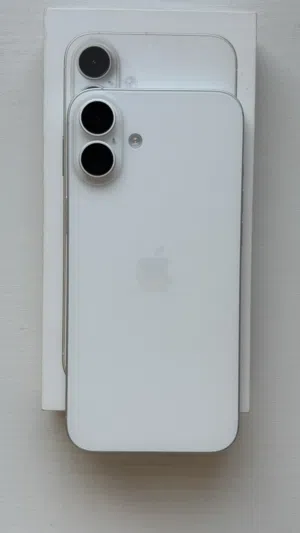 iPhone 16 plus مدخل خط battery 100%