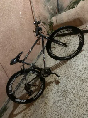 للبيع كوريه اصليه