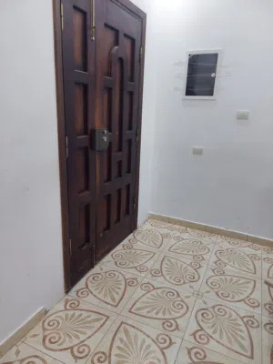 منزل إيجار بجانب ميناء طرابلس