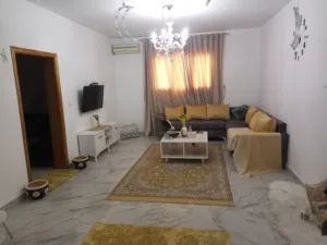 منزل للبيع بداية شارع المنزلية