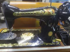 مكينة خياطه سنجر