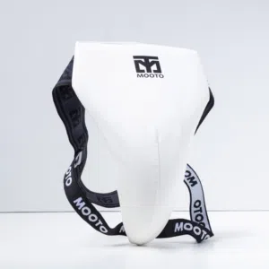 هذا واقي حماية للمنطقة الحساسة (Groin Guard / Cup Protector) من علامة Mooto، يُستخدم لرياضات القتال