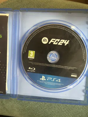 لعبة Fc24 للبيع