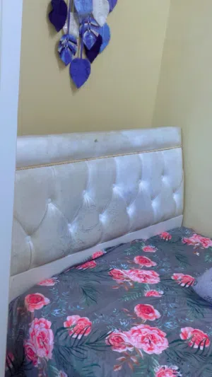 غرفة نوم للبيع