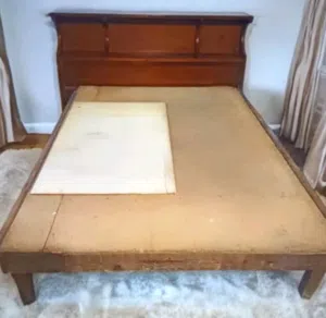 اثاث غرفة نوم مستعمل صاج