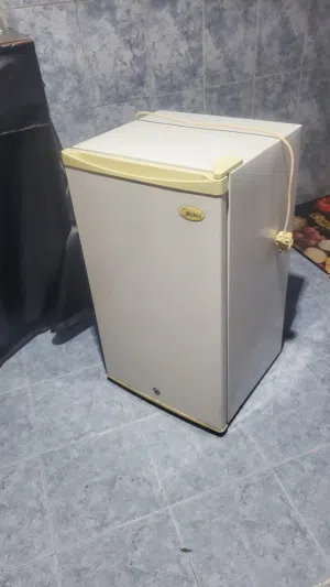 ثلاجه ميديا نظيف جدآ 94 لتر