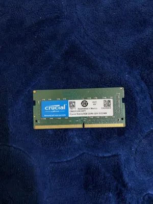 8 ram ddr4  للبيع  حاله جيده جدا