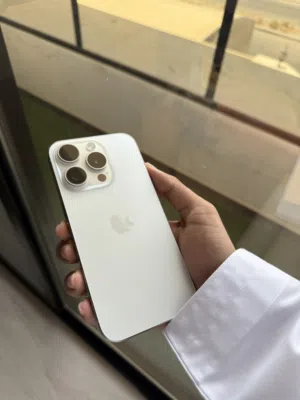 iPhone 15 Pro 512GB White  All Original  Face ID  89% Battery