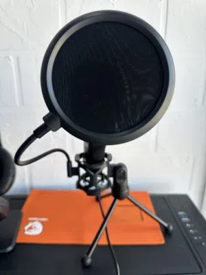 مايكروفون قيمنق سكوربيون MIC-03 USB Scorpion Gaming Microphone صوت نقي مع حامل احترافي بث وتسجي