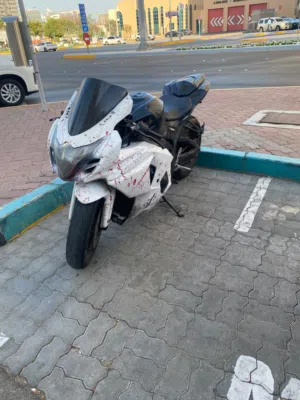 URGENT SELLING : GSX-R 1000 (2013)