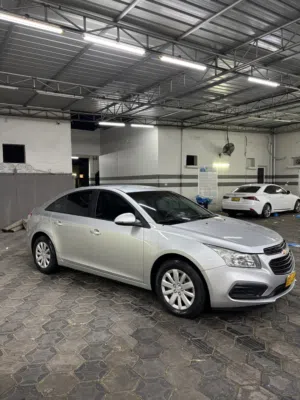 Used Chevrolet Cruze in Al Batinah
