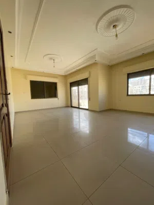 شقة طابقية / الثاني