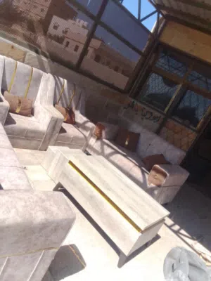 كنب للبيع بحاله الوكاله