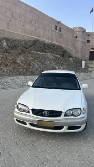 تويوتا كرولا 2000