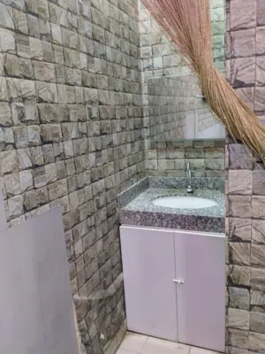 كافتريا للبيع في منطقه حيويه في قلب عجمان