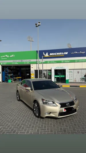 للبيع لكزس gs350 موديل 2012