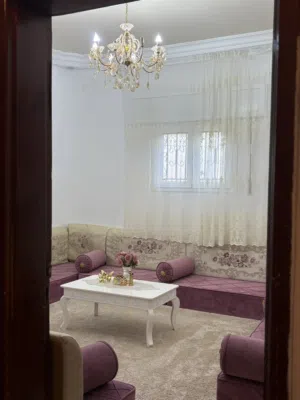 منزل ارضي  البيفي بجانب  تريبولي مول