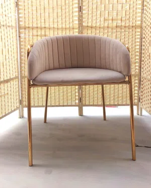 كرسي مخمل مع ارجل ذهبية Velvet chair with golden legs