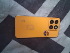 تلفون 128ZTEجيبي