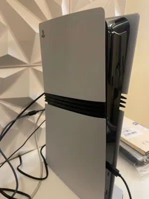 للبيع ps5 pro