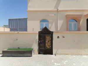 منزل في الخوض للبيع قابل لتفاوض