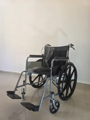 كرسي متحرك يدوي جديد غير مستعمل ويل شير (wheelchair )