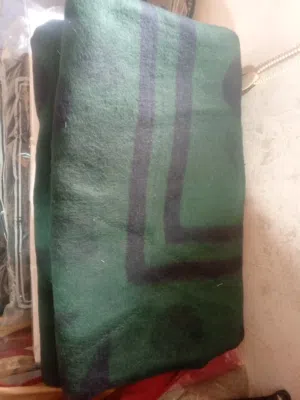 بطانيات ستوك