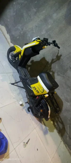 بس 2بطاريت ارادله  نضيفهR9
