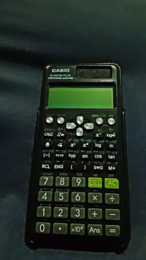 الة حاسبة Casio اصلية