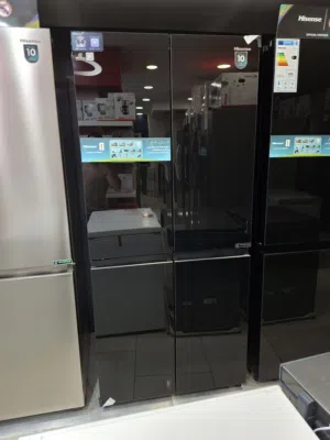 عرض نااار على ثلاجة هايسنس 4 ابواب سوكريت اسود او سلفر ستانلس ستيل