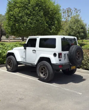 Wrangler Sahara 2013