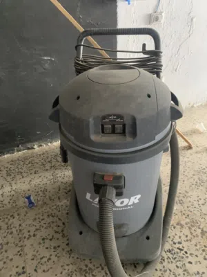 للبيع مكنسه كهربائيه إيطاليه  مكينة بخار 80 لتر