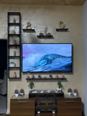 ديكور شاشه تلفزيون