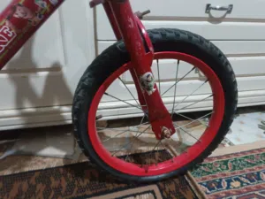 بسكليت للبيع بسعر مغري.