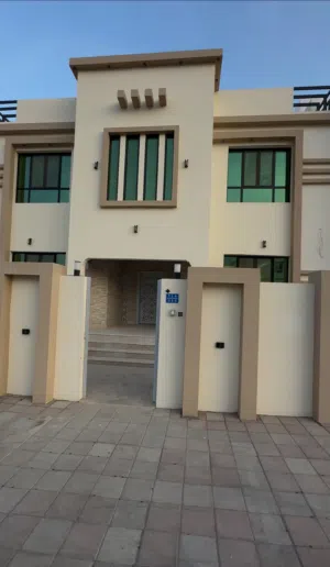 فرصه رخيصه تم التخفيض.. فيلا طابقين مرتفعات العامرات المرحلة 9 .. اقرا الوصف تكرماً