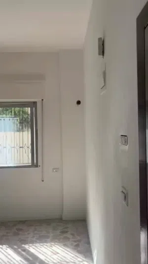 شقة أرضية للإيجار في جبل الحسين