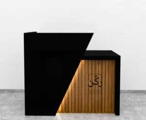 كاونتر عملي لجميع الأنشطة التجارية كاونتر بتصميم فخم مع لوغو و إضاءة