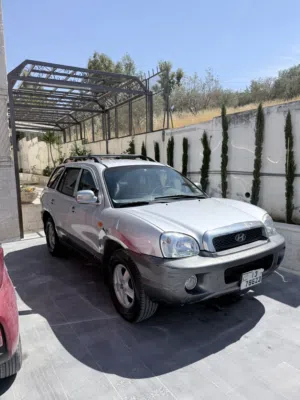 هيونداي سنتافي 2002  لون سلفر ميتاليك للبيع المستعجل بداعي السفر  جير توبترونك  دفع امامي