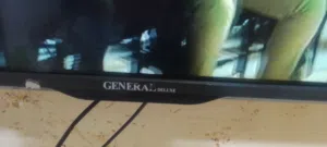 شاشة 32 جيرنال ديلوكس