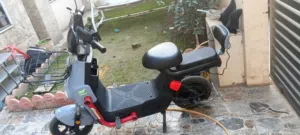 دراجة شحن(بيها مجال) للبيع استخدام اقل من سنة شركة se فول مواصفات و ترح اماكن بعيدة و تتحمل وزن