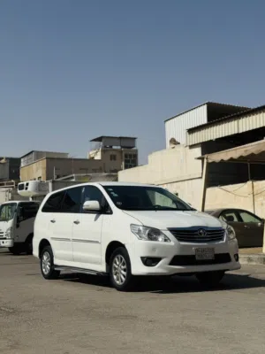 toyota innova 2014-2015