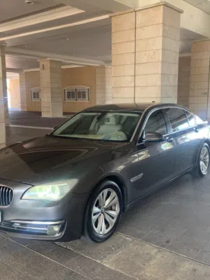 بي أم دبليو 730LI موديل 2013 عداد 190 ألف كيلو