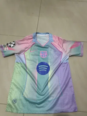 تيشيرت برشلونة
