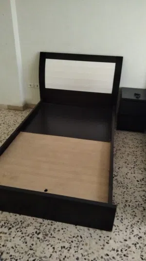 غرفة شباب سرير مع خزانة ملابس درفتين مع خزانة احذية