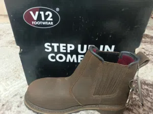 حذاء سلامة للبيع