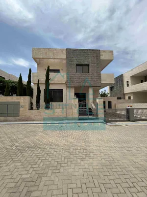 450 m2 3 Bedrooms Villa for Sale in Amman Umm Al-Amad