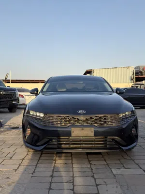 تواجد الشارقة مواصفات خليجية  Kia k5 2021 GCC موديل 2021